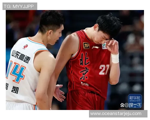 2013年CBA季后赛北京队与山东队激战回顾精彩瞬间与关键时刻分析
