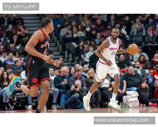 2012年NBA季后赛热火对决猛龙的精彩瞬间与战术分析