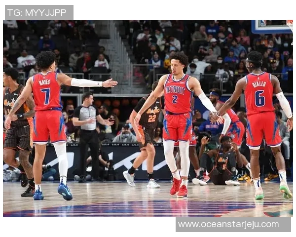 2013年NBA热火队与活塞队激战回顾精彩瞬间与赛季表现分析